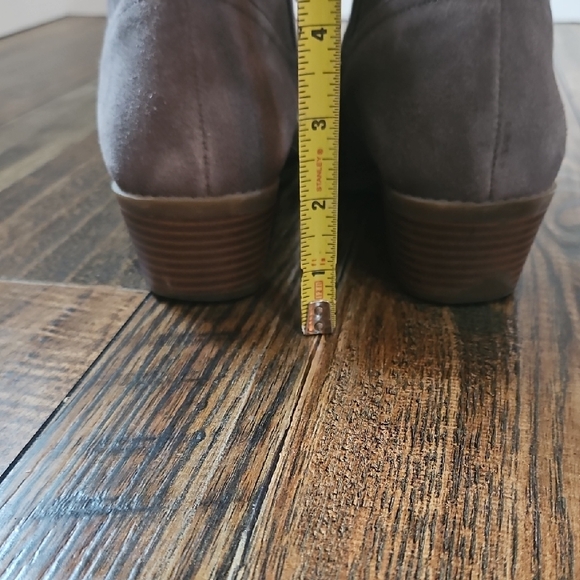 Vionic Women's Buttery Soft‎ Suede Leather Ankle Boots - Picture 7 of 10